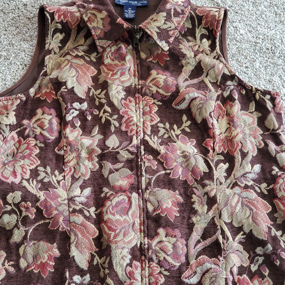 Susan Graver Floral Vest in Brown and Pink Sz. XL